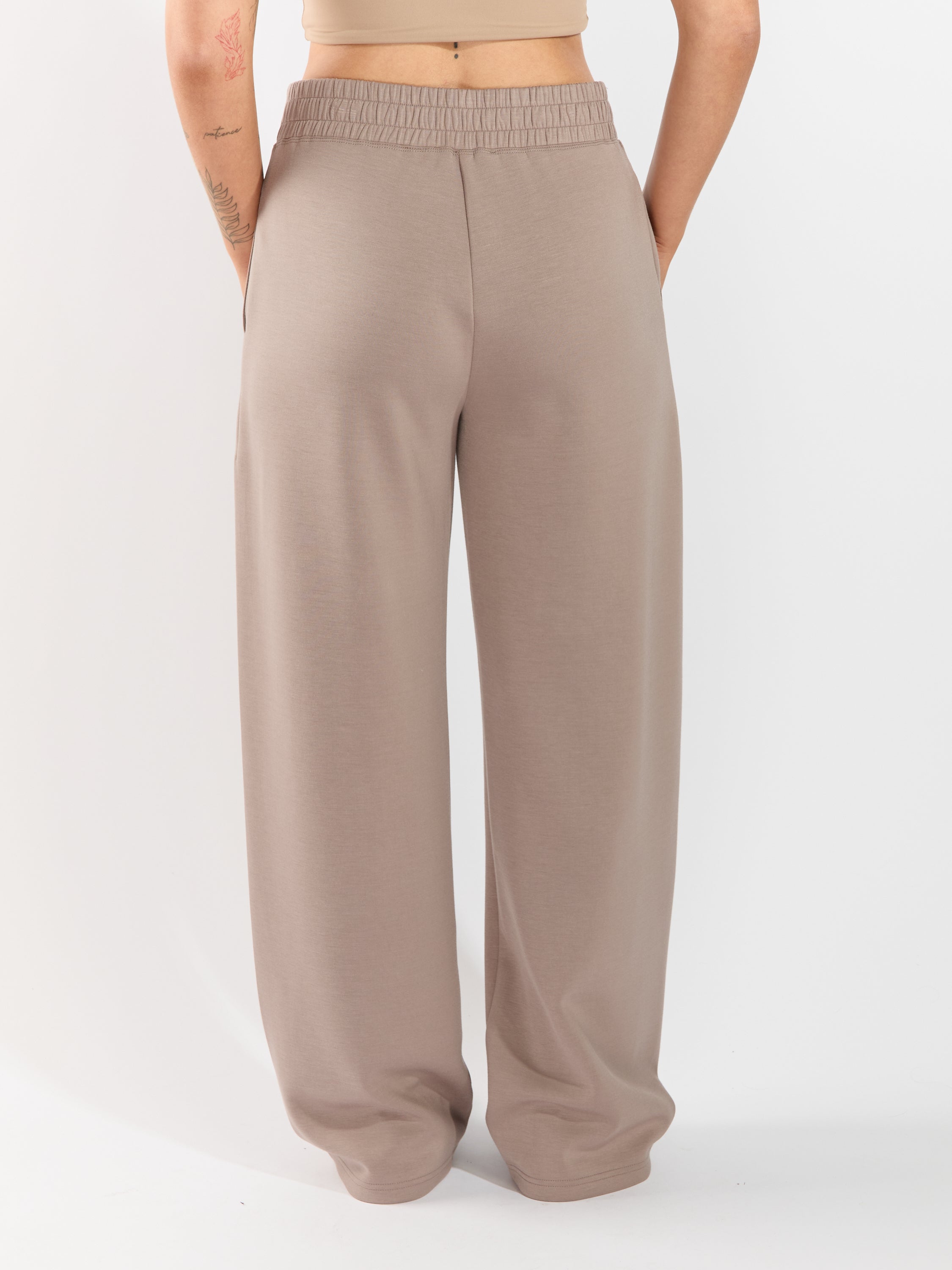 Second Skin Victoria Solid Scuba Wide Pant