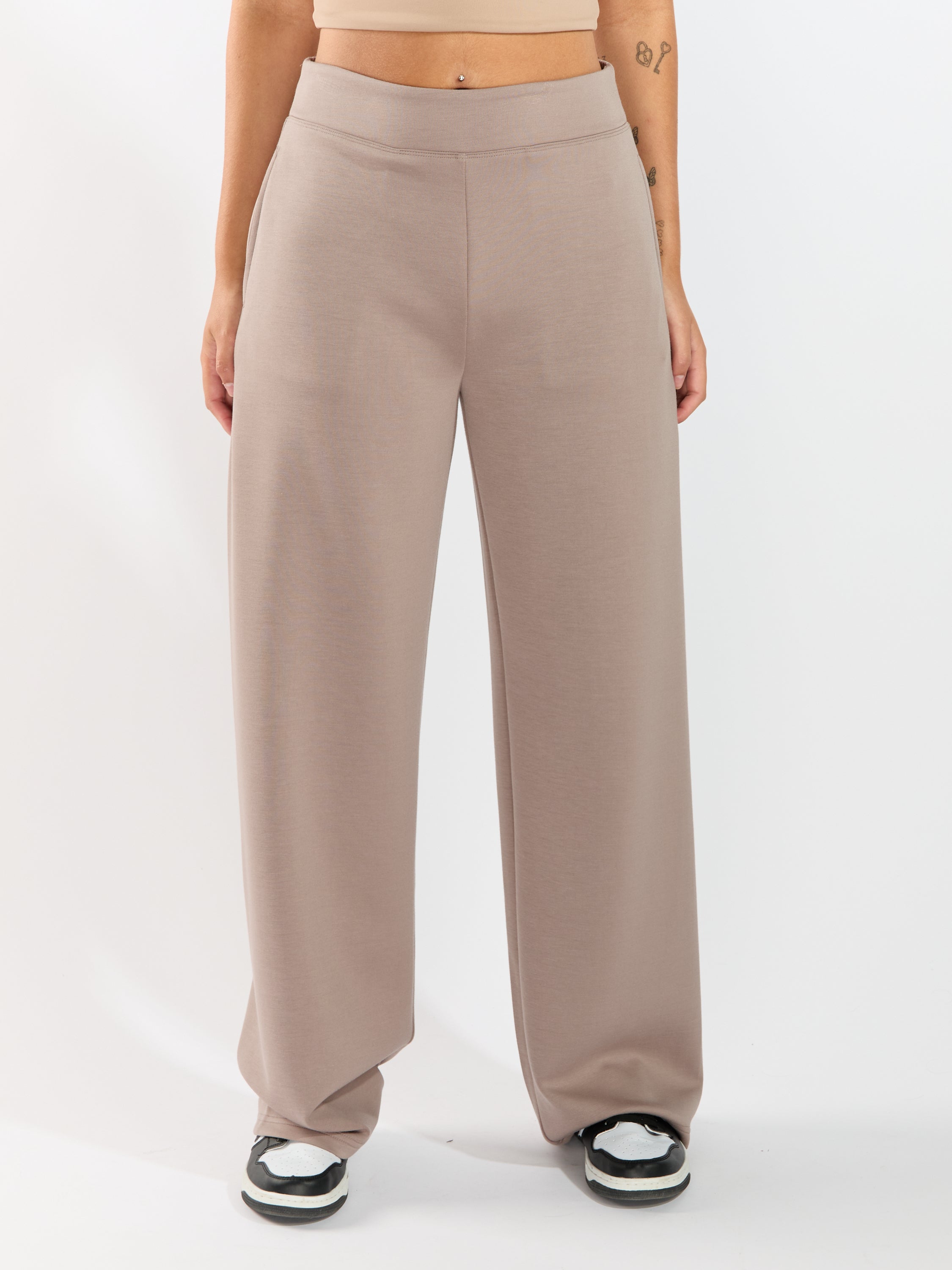 Second Skin Victoria Solid Scuba Wide Pant