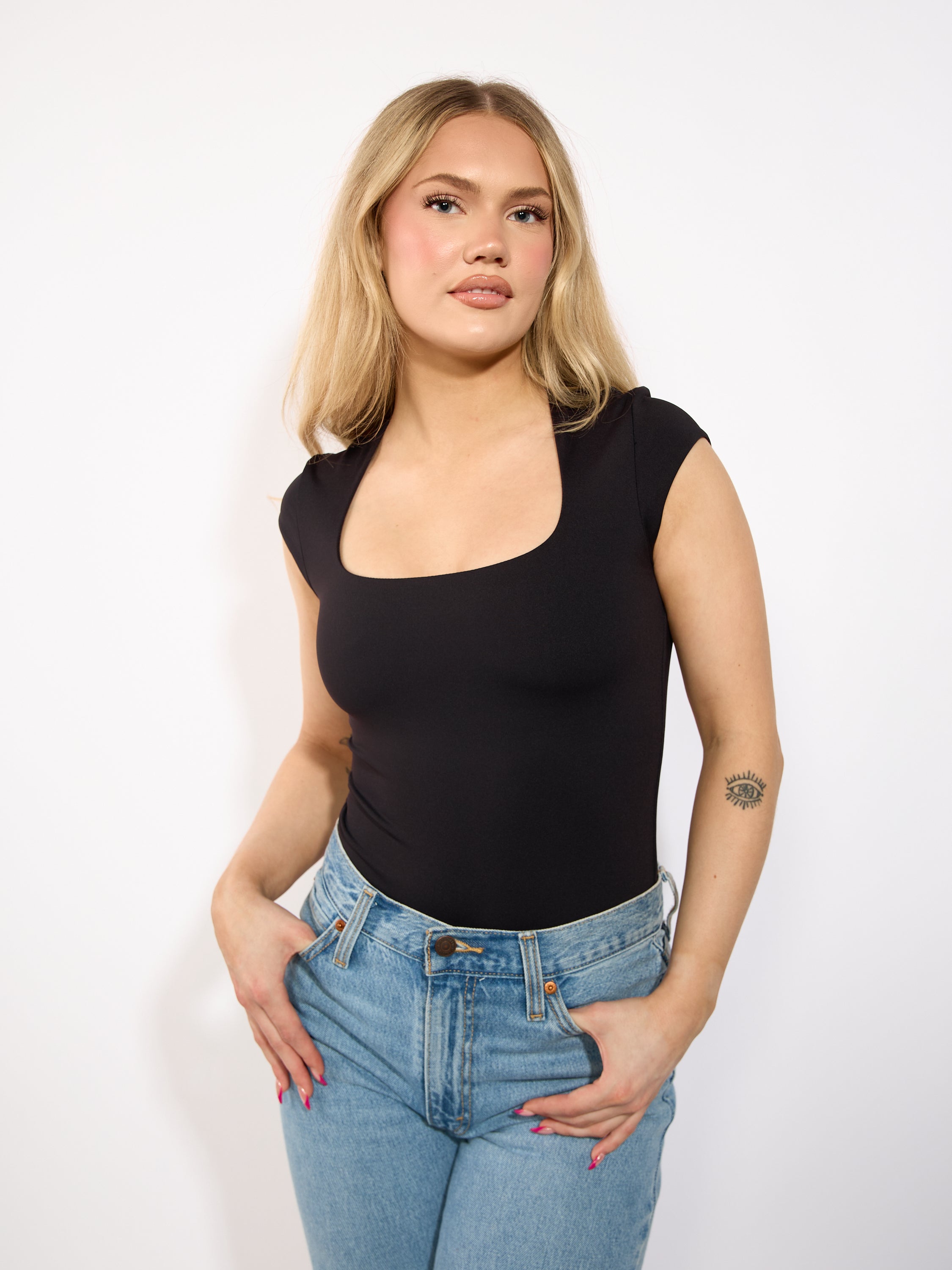 Second Skin Tiara Cap Sleeve Bodysuit