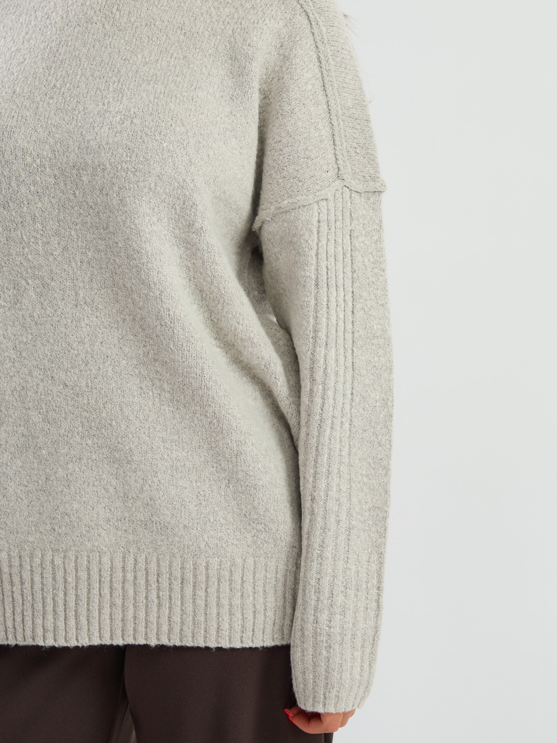 Mossy Seam-Detail Crewneck Pullover