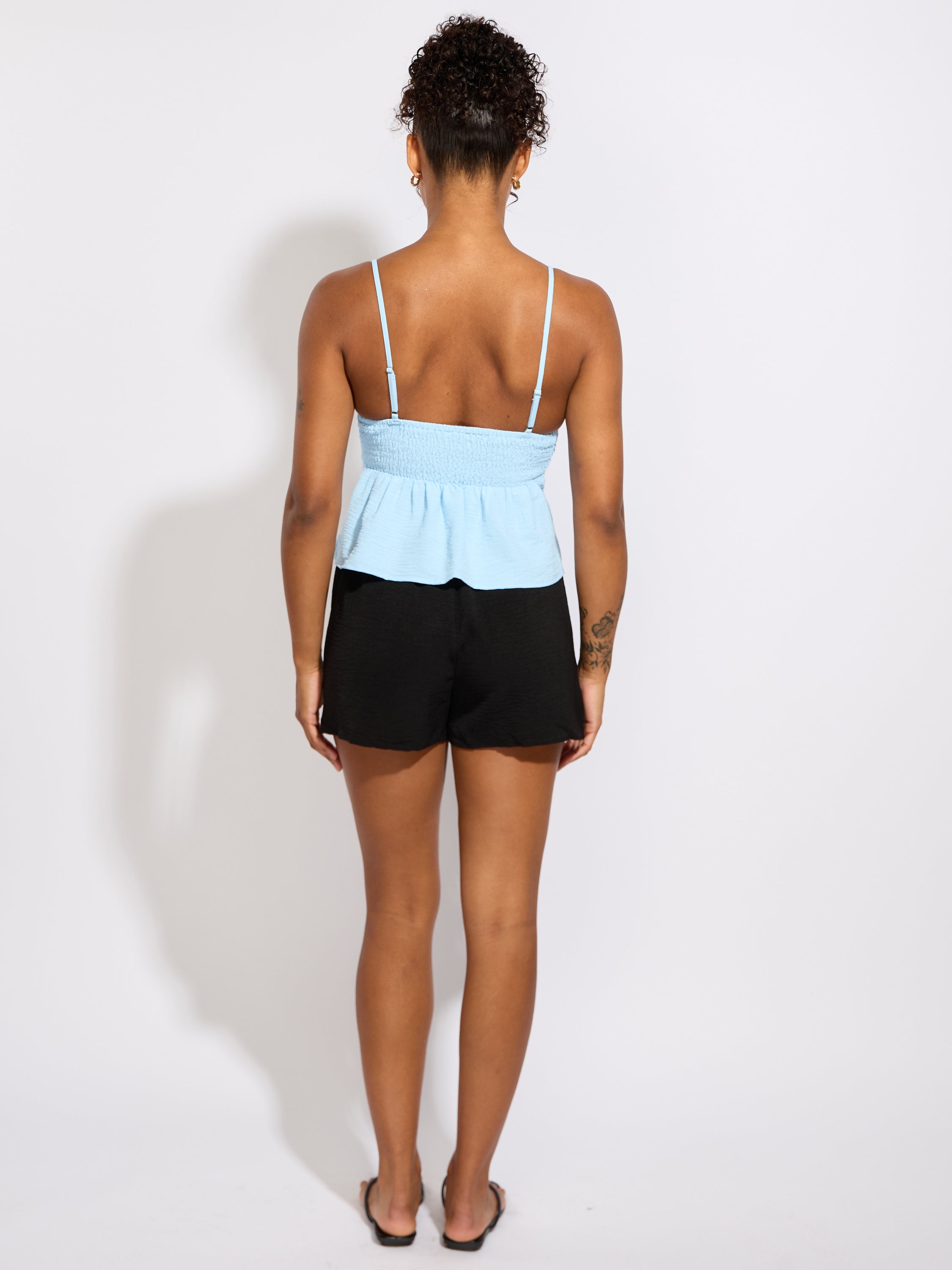 Annie Airflow Short