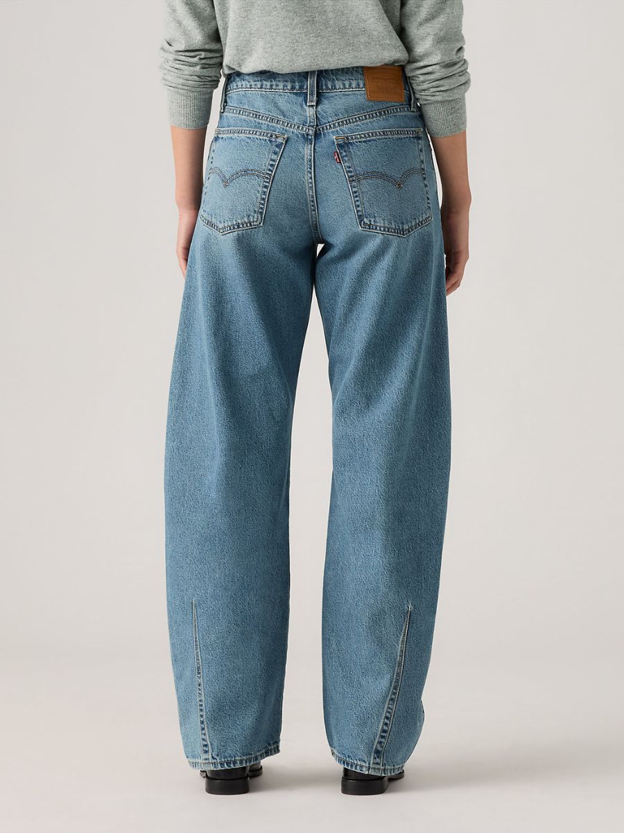 Levi’s Baggy Dad Easy Days Barrel Jeans