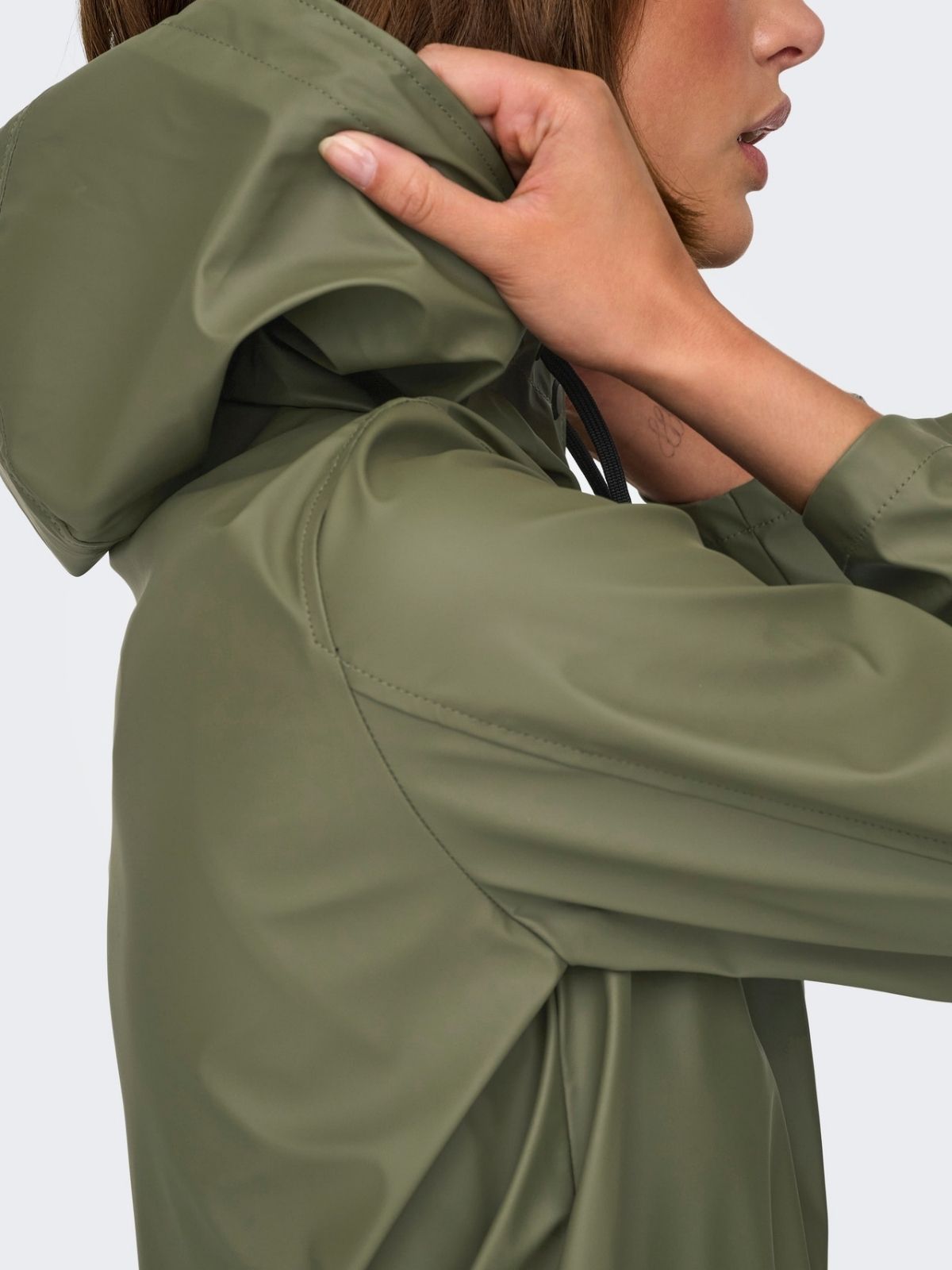 New Ellen Raincoat