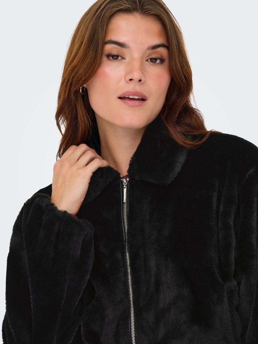 ONLY Dana Faux Fur Jacket