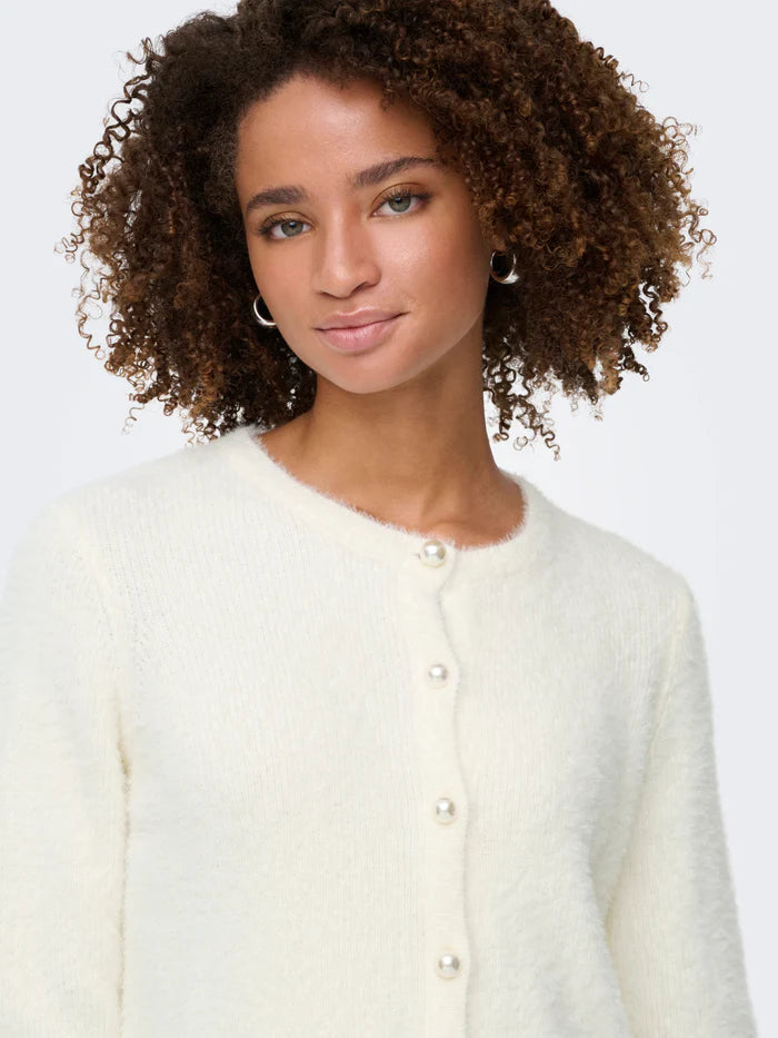 Petra Pearl O-Neck Cardigan