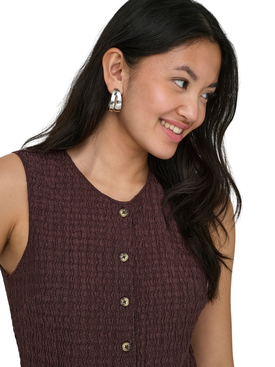 Ilse Life Sleeveless Structured Vest