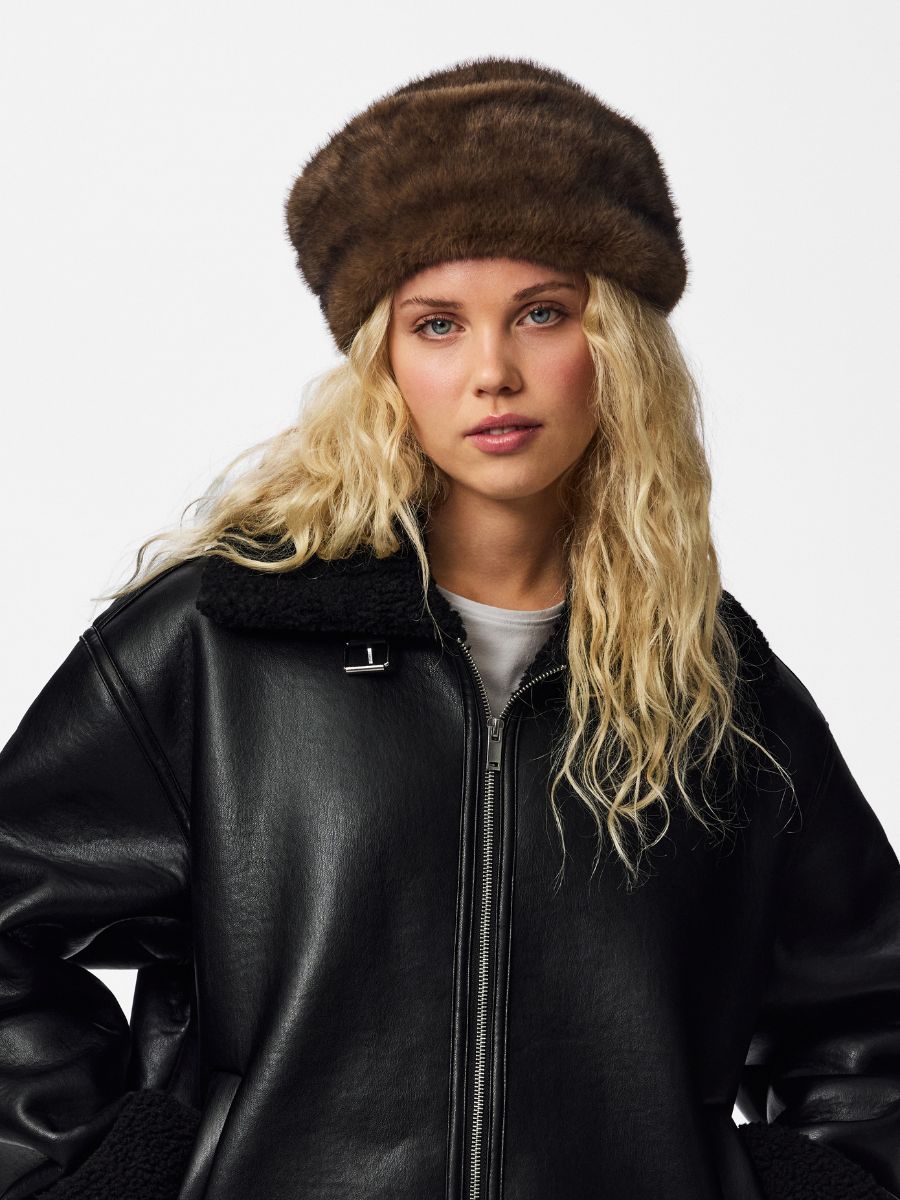Jutlandia Faux Fur Hat