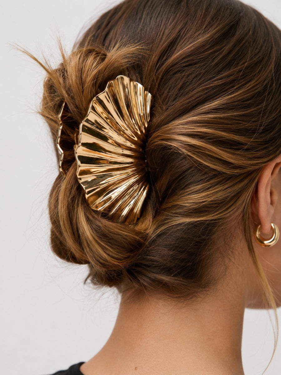 Glossy Shell Claw Clip