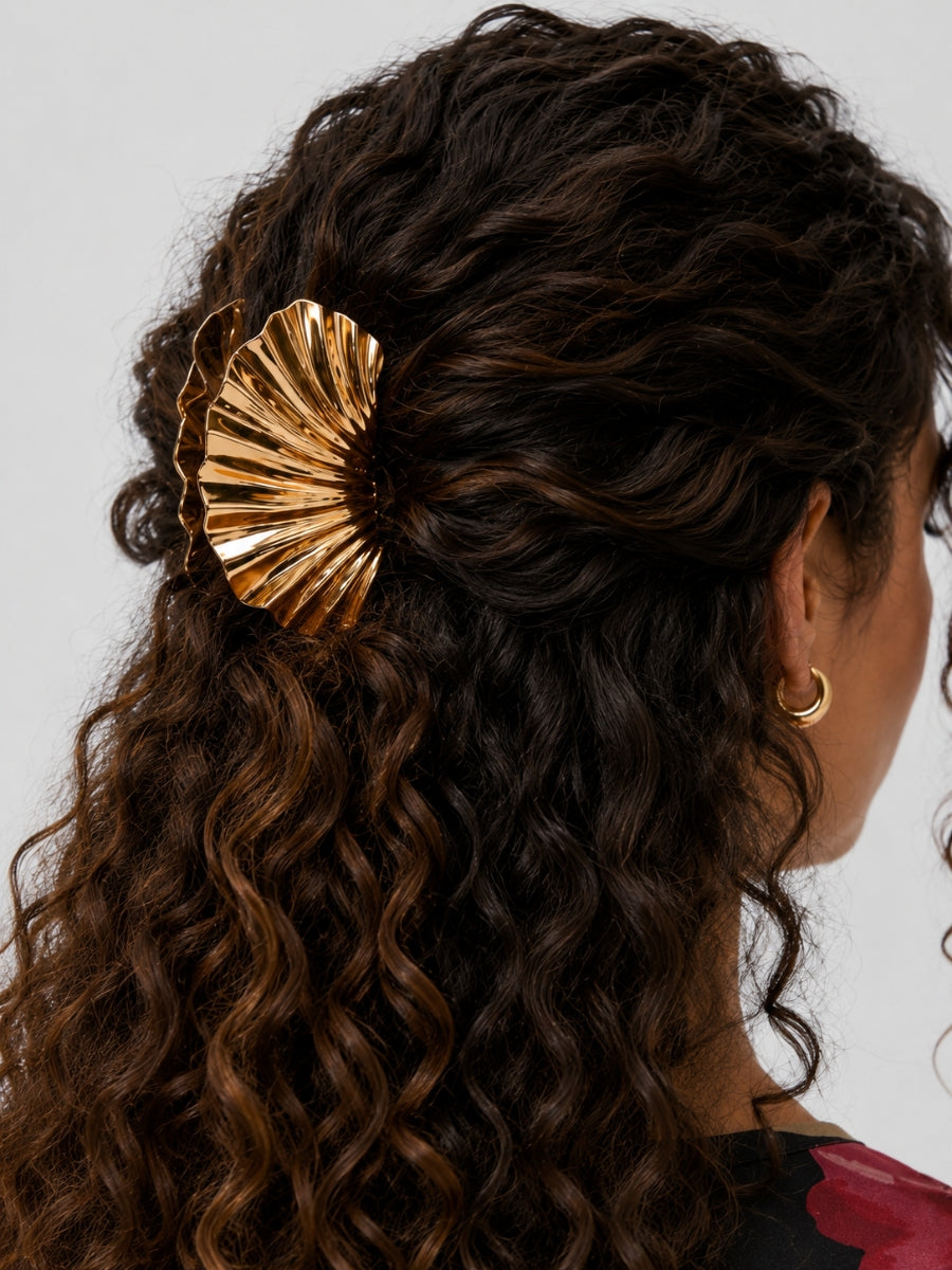 Glossy Shell Claw Clip