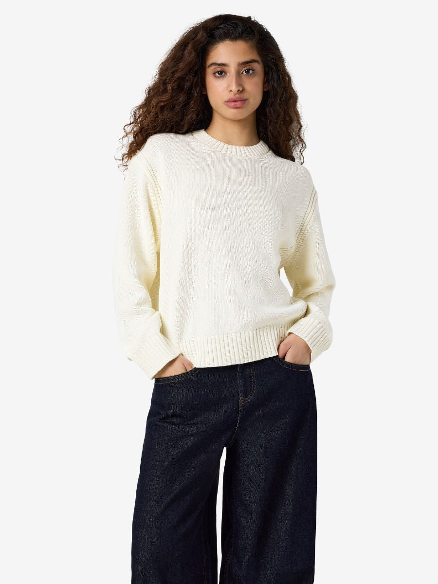 Noisy May Dara O-Neck Knit Top