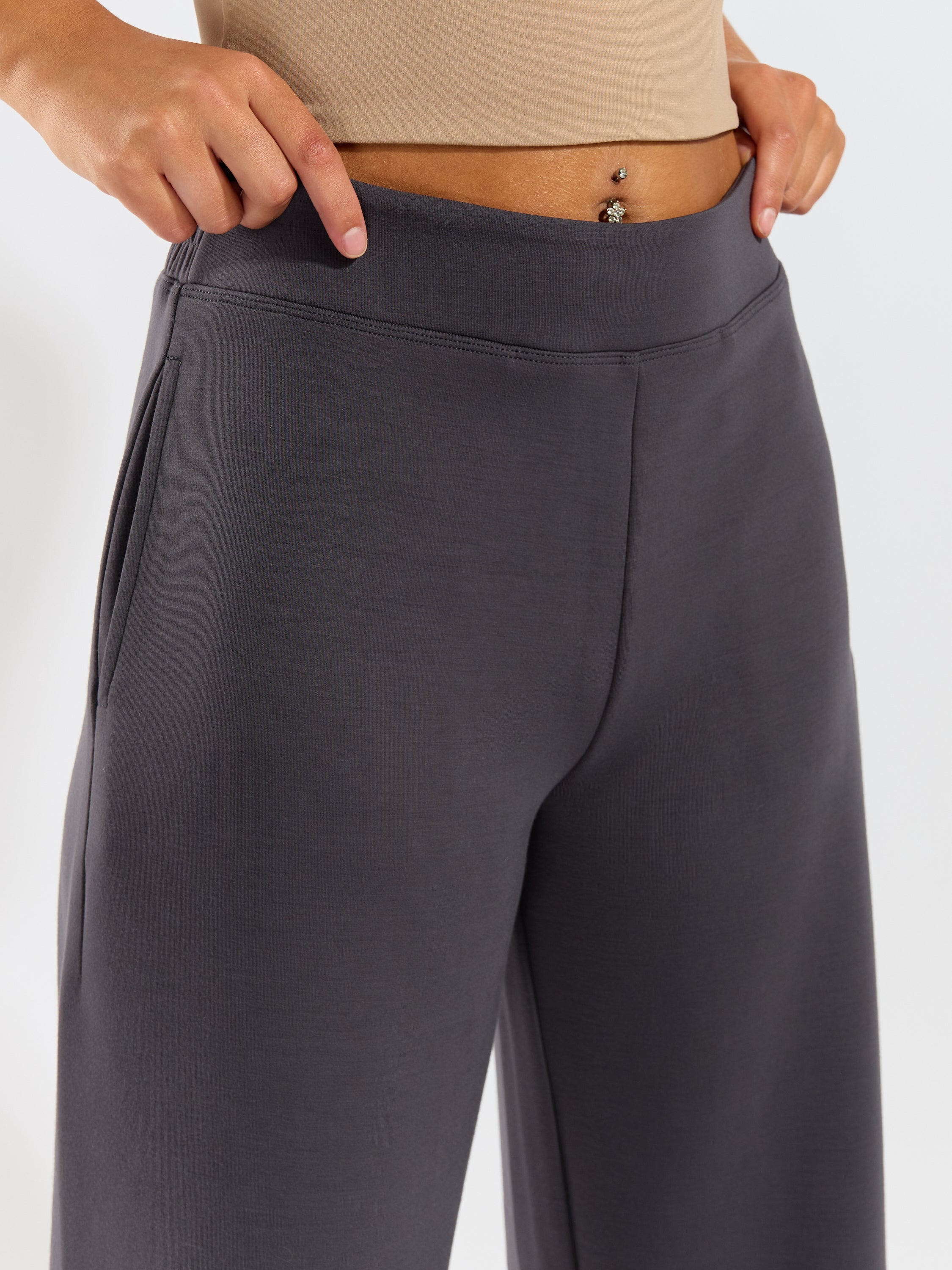Second Skin Victoria Solid Scuba Wide Pant