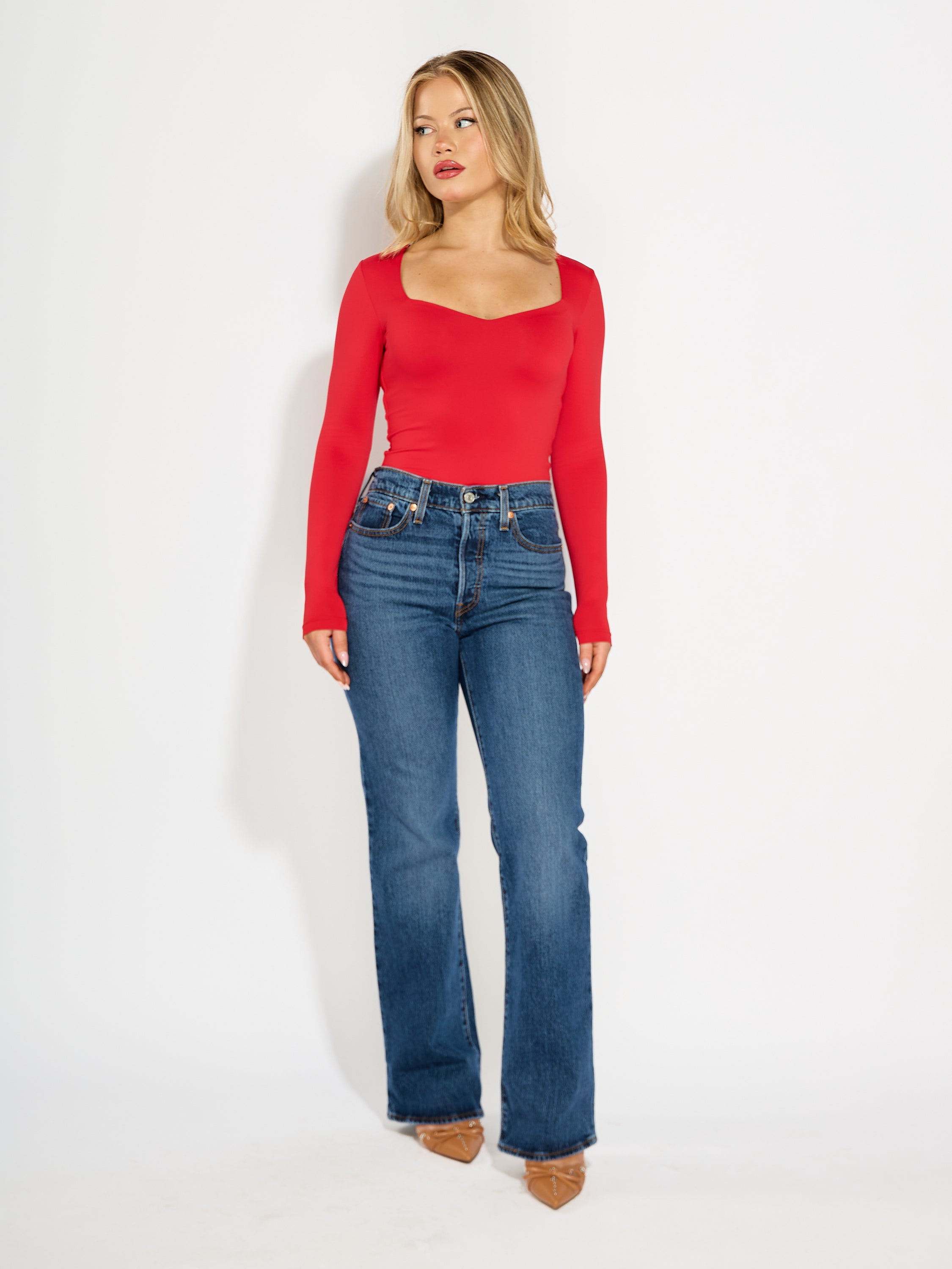 Second Skin Samantha Sweetheart Long Sleeve Bodysuit