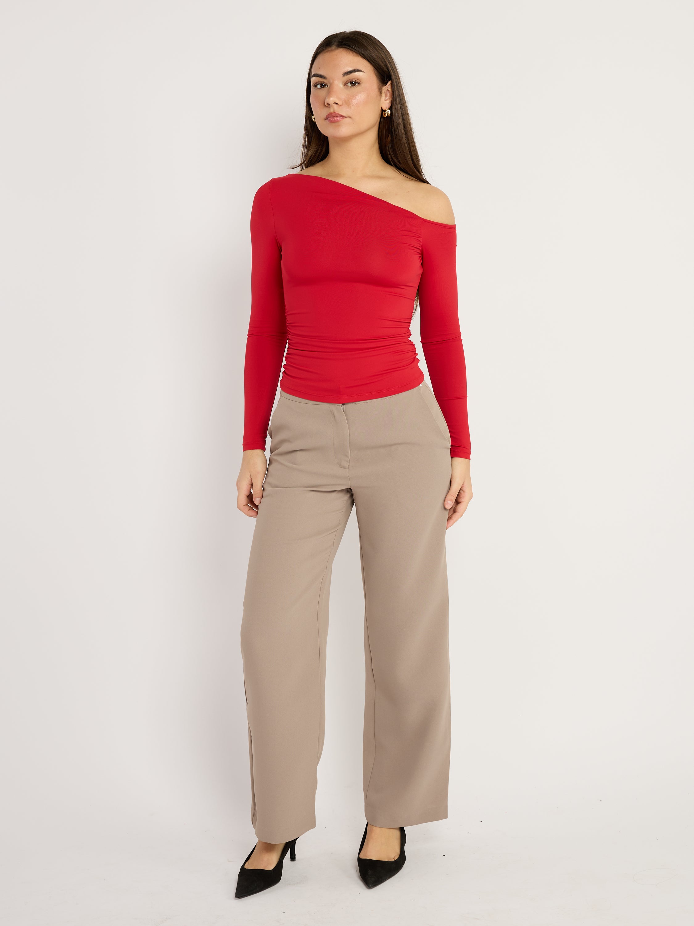 Second Skin Mite Off the Shoulder Top