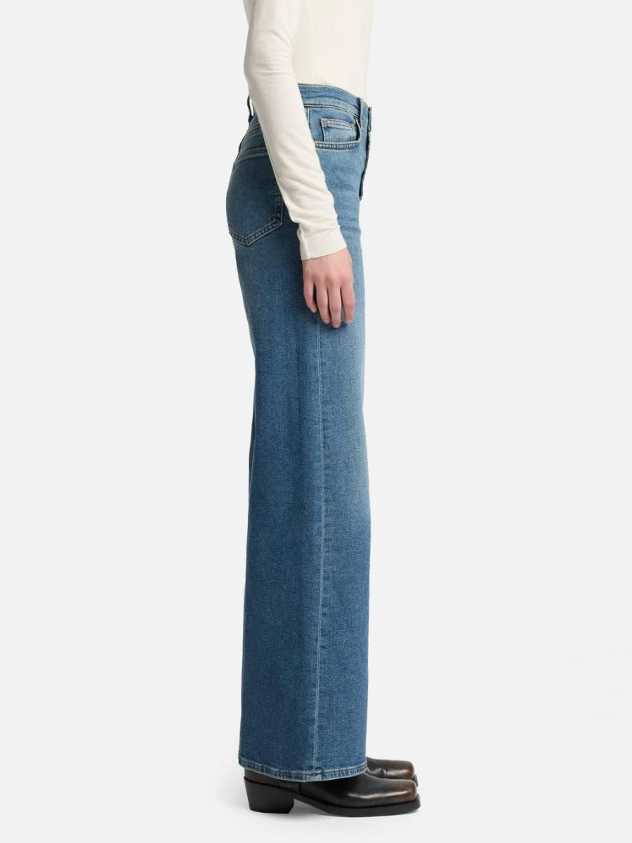 7 For All Mankind Ultra High Rise Sea Level Jean