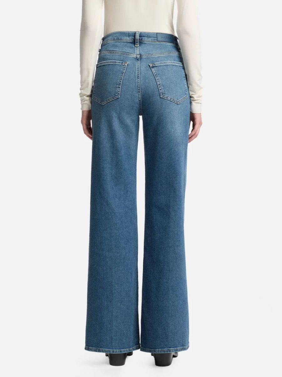 7 For All Mankind Ultra High Rise Sea Level Jean