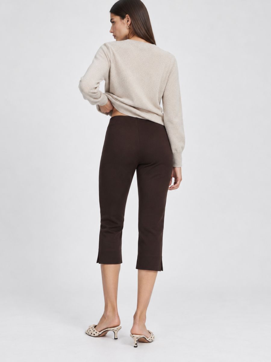 Windy Ponte Capri Pants