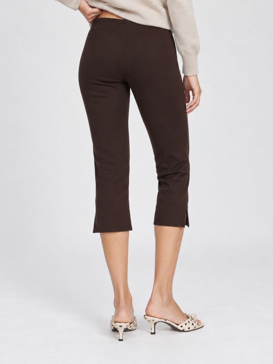 Windy Ponte Capri Pants