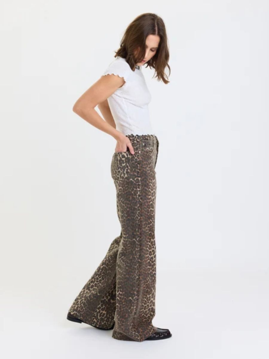 Daze Far Out High-Rise Wide Leg Jean