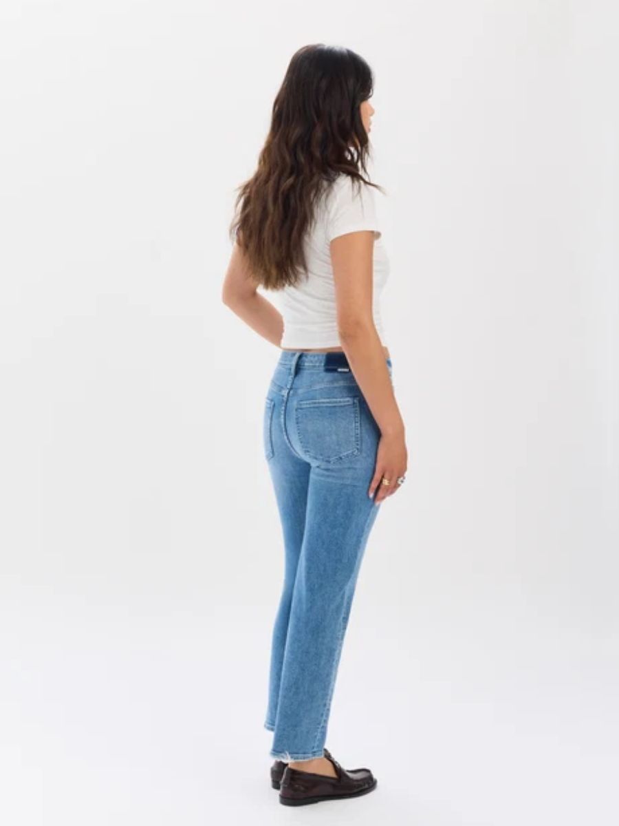 Daze Rebel Mid-Rise Ankle Slim Straight Jean