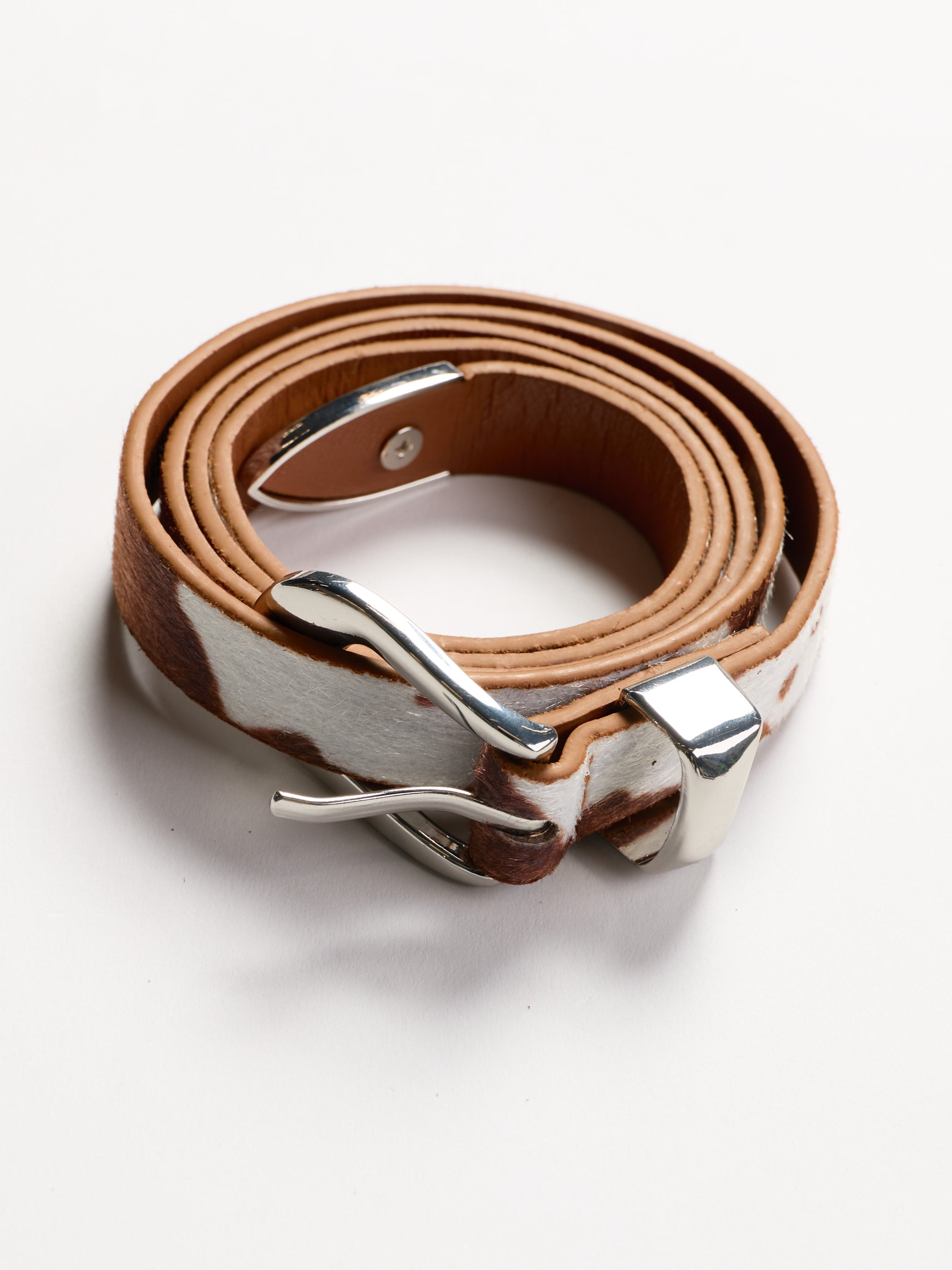 Western Oval Buckle Leather Belt
