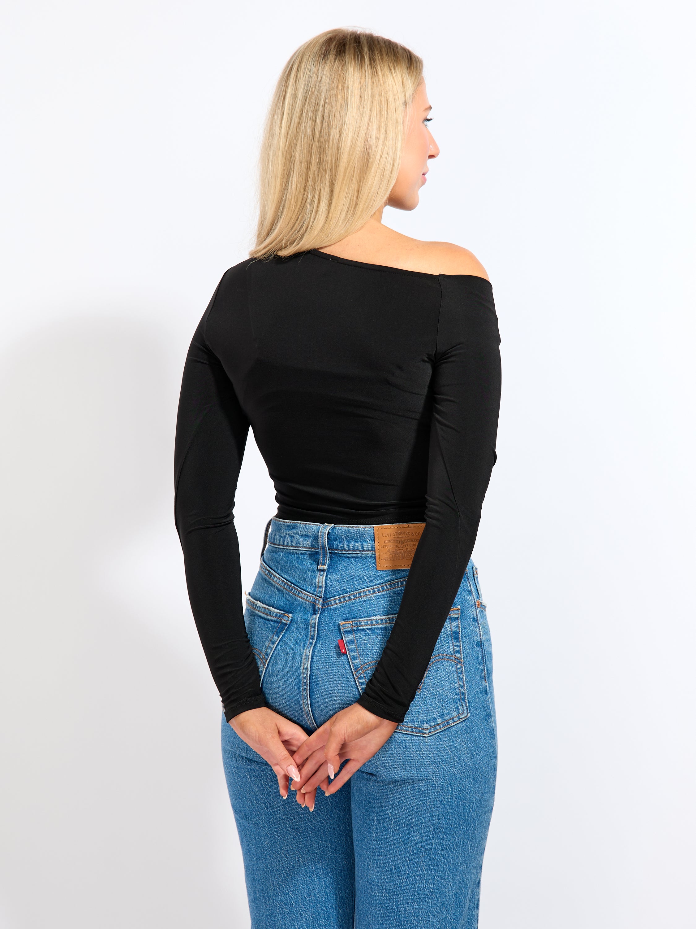 Aiko Jersey Long Sleeve Off-Shoulder Top